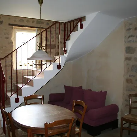 Goulapie, Village De Holiday home Saint-Quentin-sur-Sauxillanges