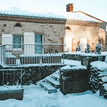 Goulapie, Village De Feriehus