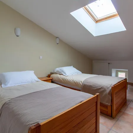 別荘 Goulapie, Village De *