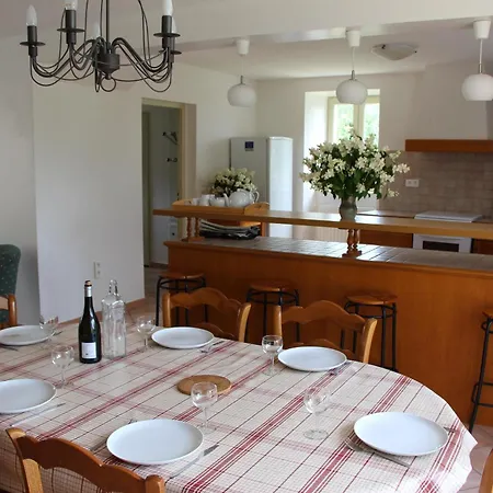 Goulapie, Village De * Saint-Quentin-sur-Sauxillanges