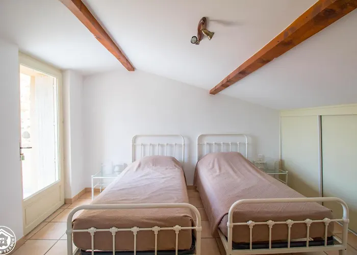 Goulapie, Village De * Saint-Quentin-sur-Sauxillanges