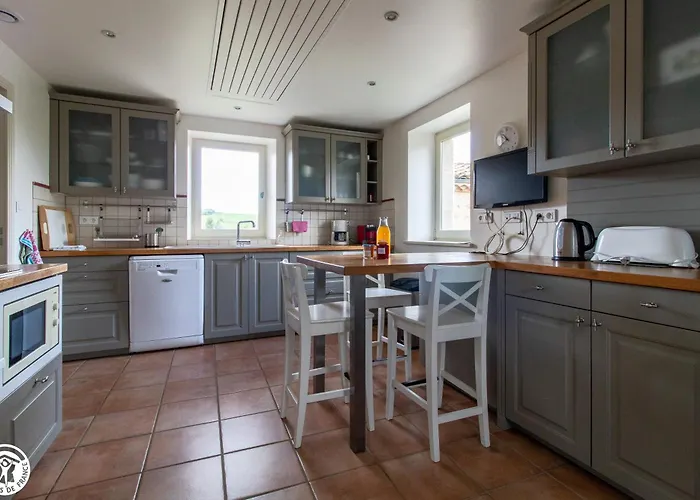 Goulapie, Village De Holiday home Saint-Quentin-sur-Sauxillanges