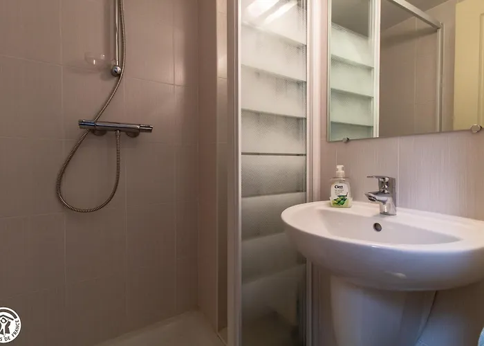 Goulapie, Village De * Saint-Quentin-sur-Sauxillanges