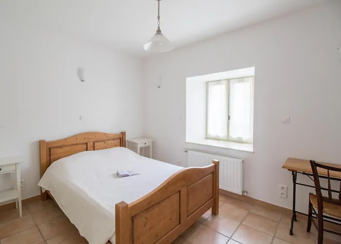 Holiday home Goulapie, Village De Saint-Quentin-sur-Sauxillanges